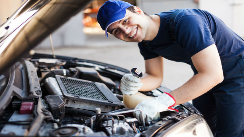 Can’t Shift Gears? Consider the Benefits of a Rebuilt Transmission