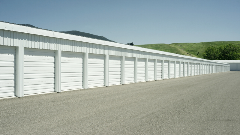 Top 3 Reasons Why You Need to Consider Using Storage Lockers in California