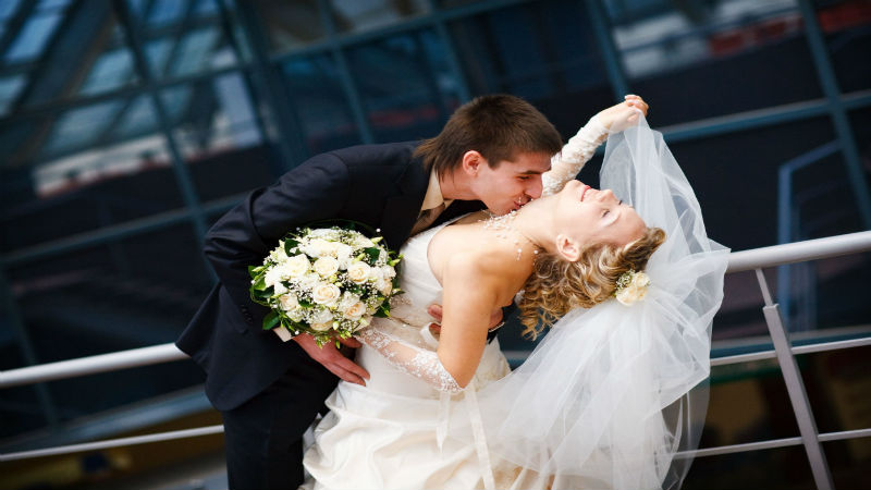 Hire a Professional to Help With Your Wedding Photo Shoot in Washington D.C.