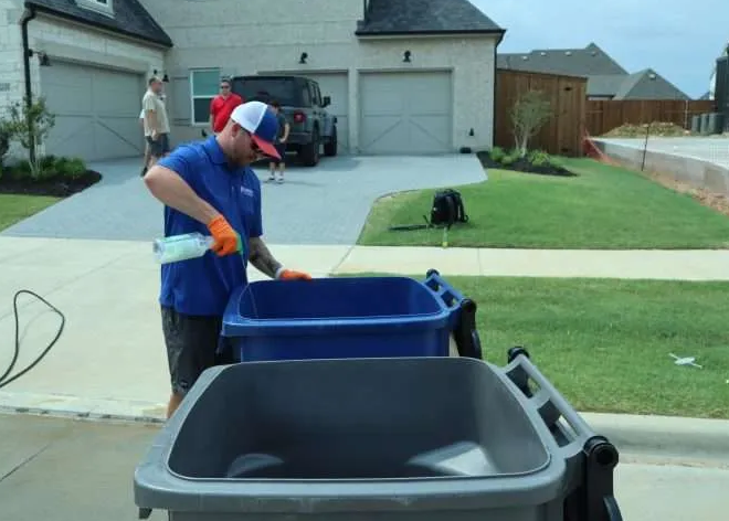 Five Advantages of Hiring Professional Trash Bin Cleaning Services