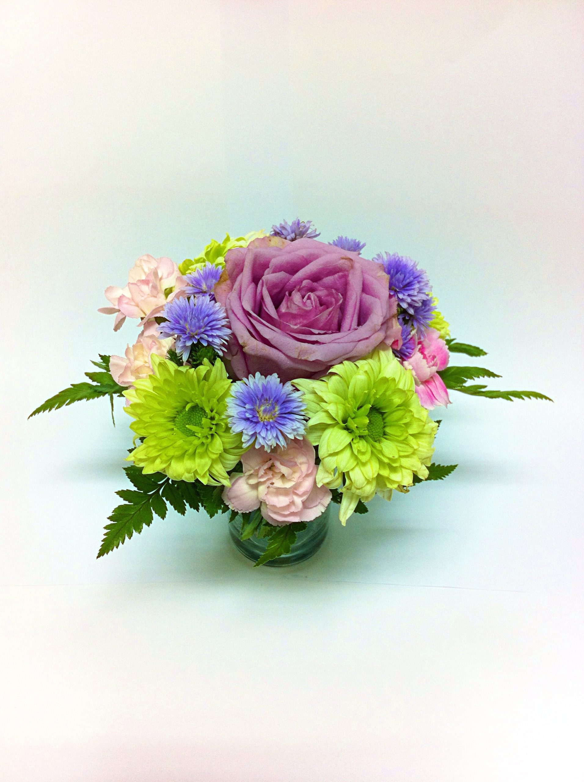 Finding Stunning Flower Arrangements in Wellington for Special Occasions