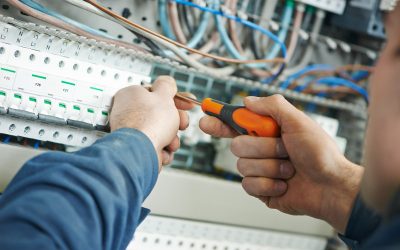 A Good Electrical Contractor in Chicago, IL, Can Accommodate All Types of Jobs